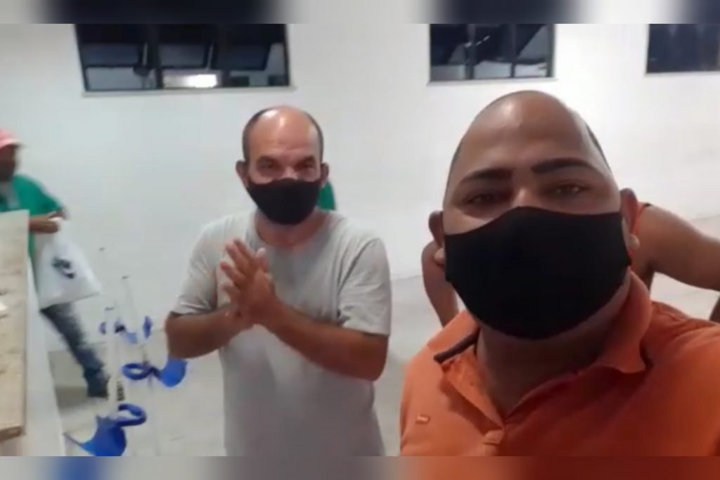 Vereador Adriano Cardoso ganha destaque em seu mandato