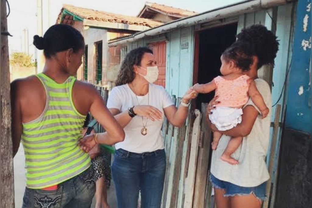 Cordélia está trabalhando e recuperando o tempo que Eunápolis perdeu