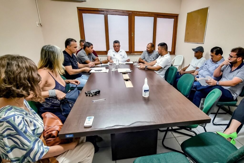 PREFEITO JÂNIO NATAL ANUNCIA MELHORIAS PARA TRANCOSO