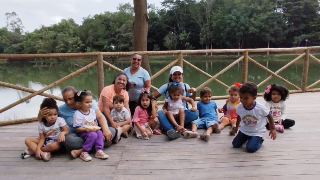 Eunápolis: escola realiza programação especial em comemoração ao Dia do Amigo