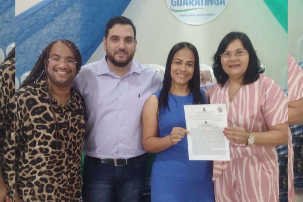 Guaratinga Avança na Regularização de Imóveis Urbanos com Entrega de Títulos