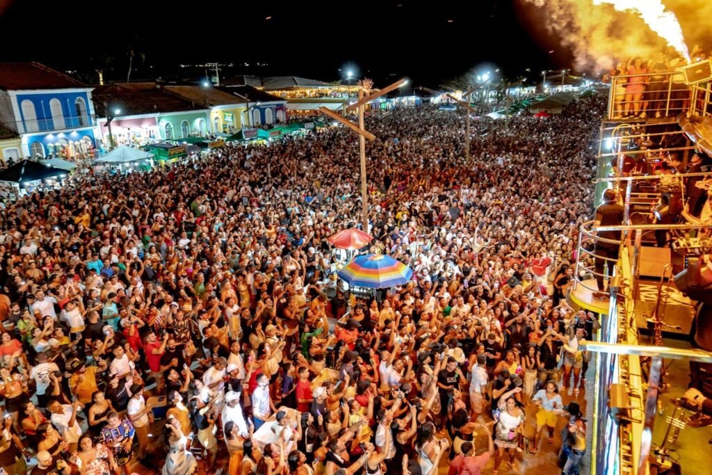 MULTIDÃO: Carnaval de Porto Seguro abre com Natanzinho e anuncia programação oficial de 2025