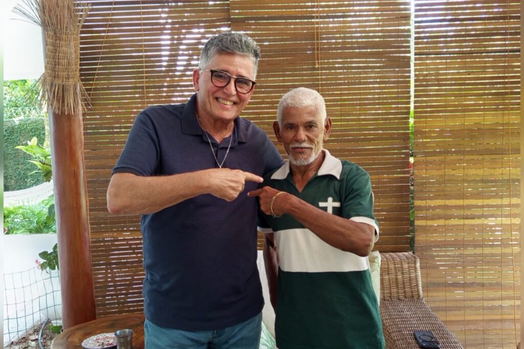 Aquecendo Motores: Jânio Natal Recebe Diversas Lideranças de Eunápolis