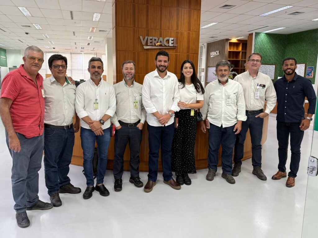 Deputado Federal Neto Carletto participa de visita à Veracel e discute ampliação da indústria em Eunápolis