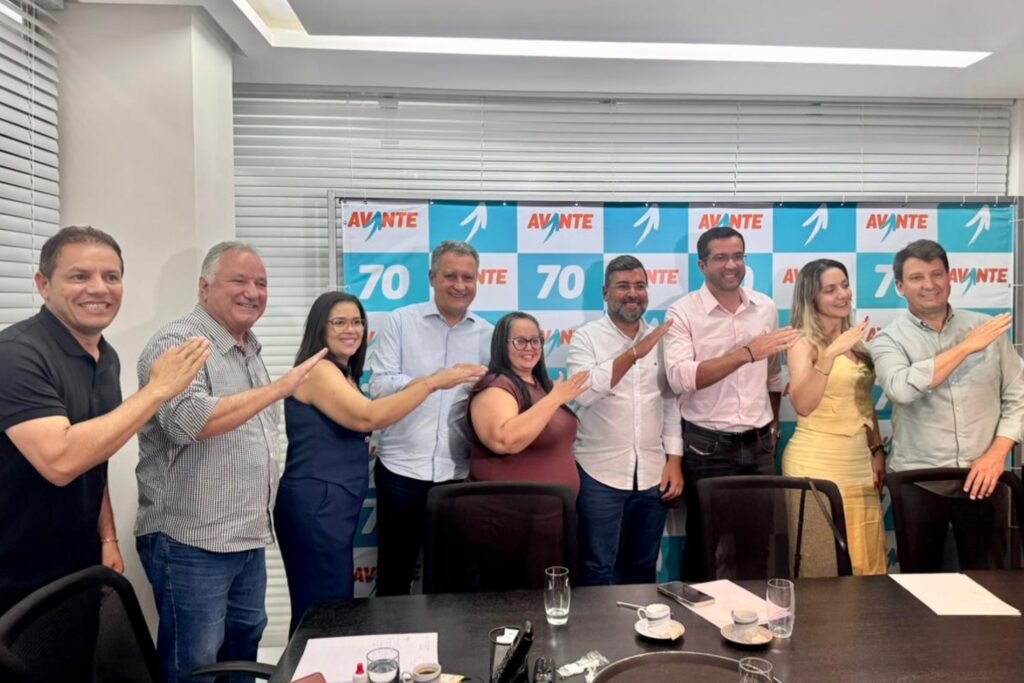 Ministro Rui Costa Destaca a Importância do Avante em Encontro com Prefeitos