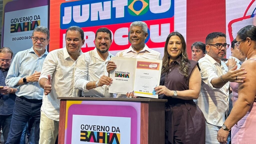 Prefeito Ricardo Flauzino consolida força política e garante pavimentação asfáltica histórica para distritos de Itabela