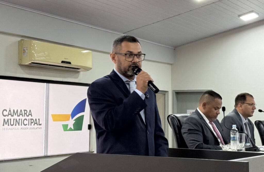 Desmantelo na Prefeitura de Eunápolis: Vereador Ademir Freire Alerta sobre Crise nos Serviços Públicos