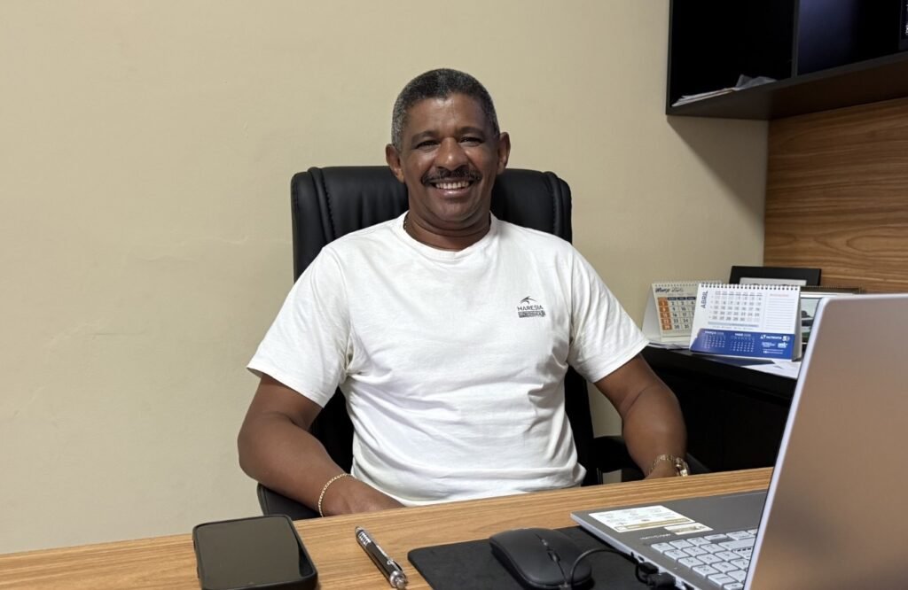 Eunápolis: Adelson Do Alecrim Confirma Candidatura a Deputado Estadual em 2026