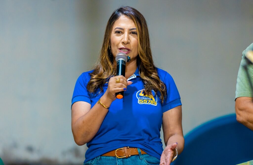 TRE-BA multa a deputada estadual Cláudia Oliveira em R$ 48 mil por propaganda irregular